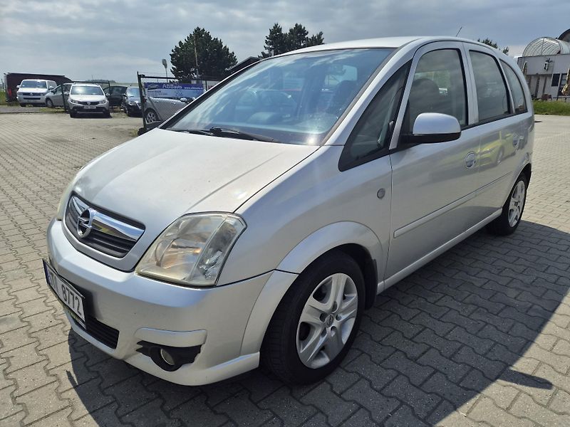 Opel Meriva (2010) 1,4 16V - fotka 2 z 11