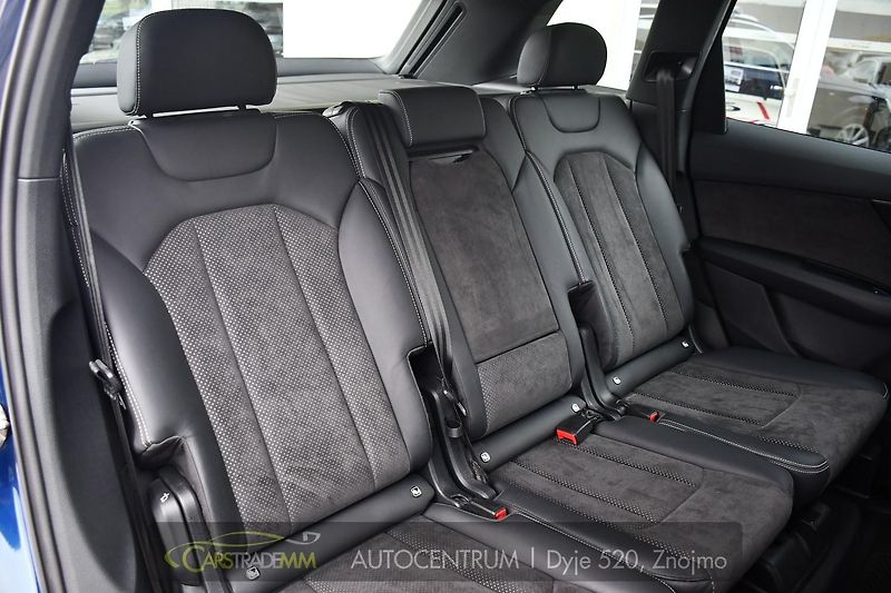 Audi Q7 3.0TDi S-LINE TAŽNÉ REZERVACE - fotka 17 z 55