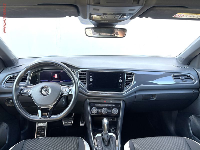 Volkswagen T-Roc (2018) 2.0 TSi 4x4, Highline, DSG - fotka 8 z 17