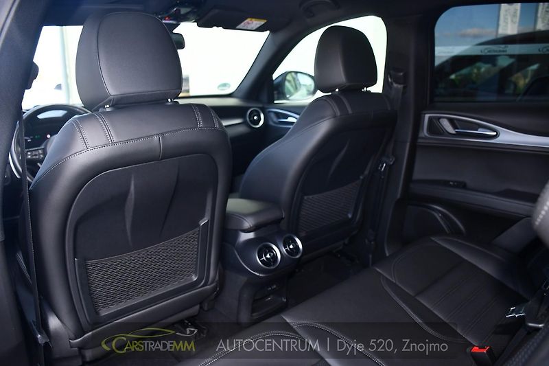 Alfa Romeo Stelvio 2.2 Diesel 16V 154kW REZERVACE - fotka 12 z 51