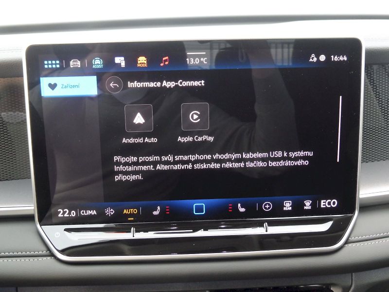 Volkswagen Tayron (2026) People 1,5 TSI 150kW eHybrid - fotka 13 z 29