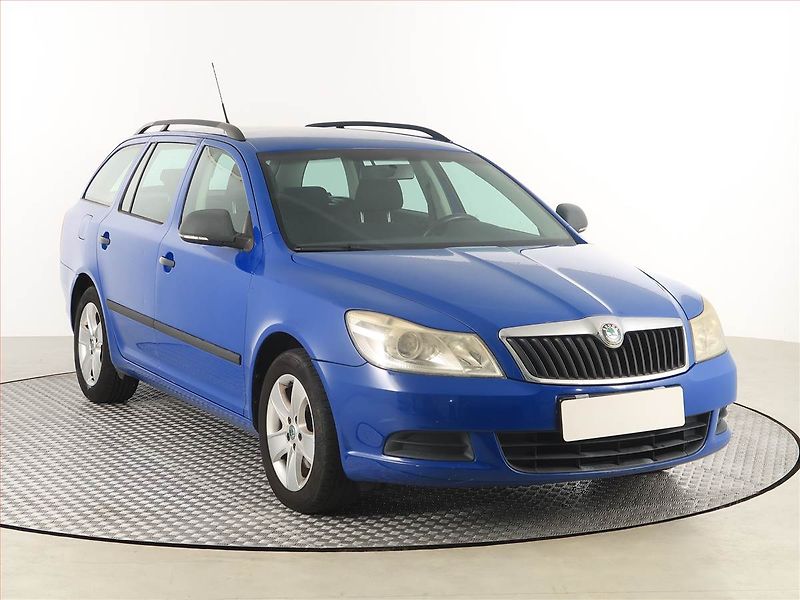 Škoda Octavia (2009) 1.6, Automat, Navi, Tempomat - fotografie inzerátu