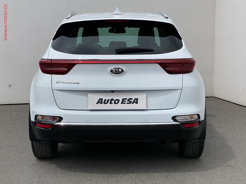 Kia Sportage (2019) 1.6 T-GDi, 2.maj,ČR, AC - fotka 5 z 17
