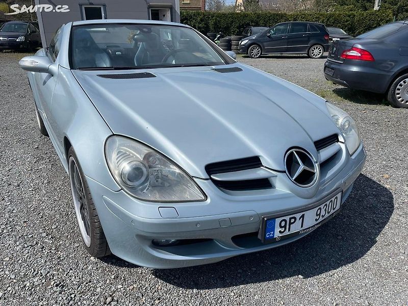 Mercedes-Benz SLK (2006) 200 KOMPRESSOR - fotka 7 z 20