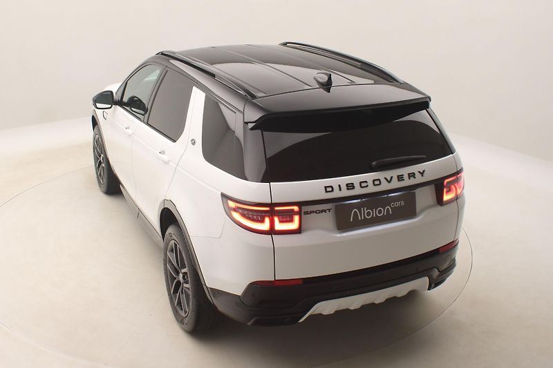Land Rover Discovery Sport D200 DYNAMIC SE REZERVACE - fotka 16 z 53