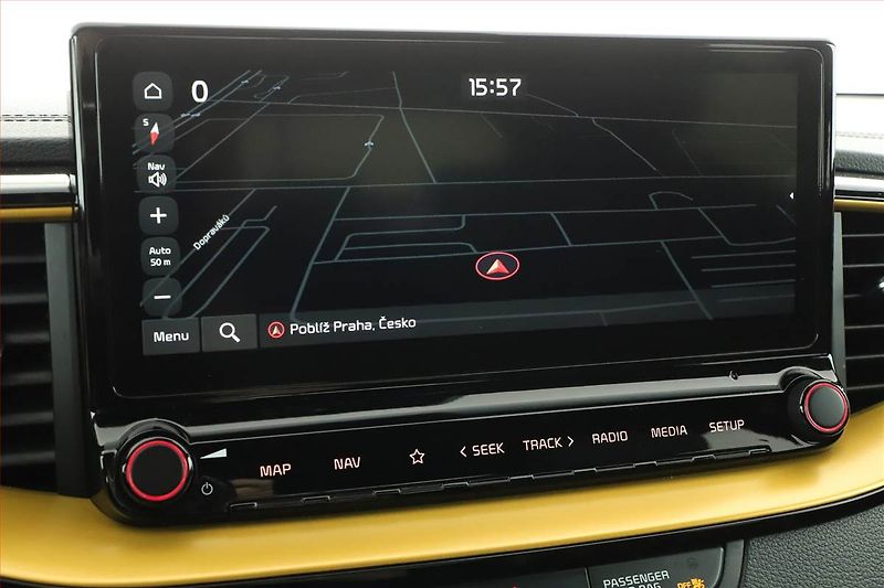 Kia XCeed (2020) 1.4 T-GDI, Automat, Serv.kniha - fotka 15 z 20