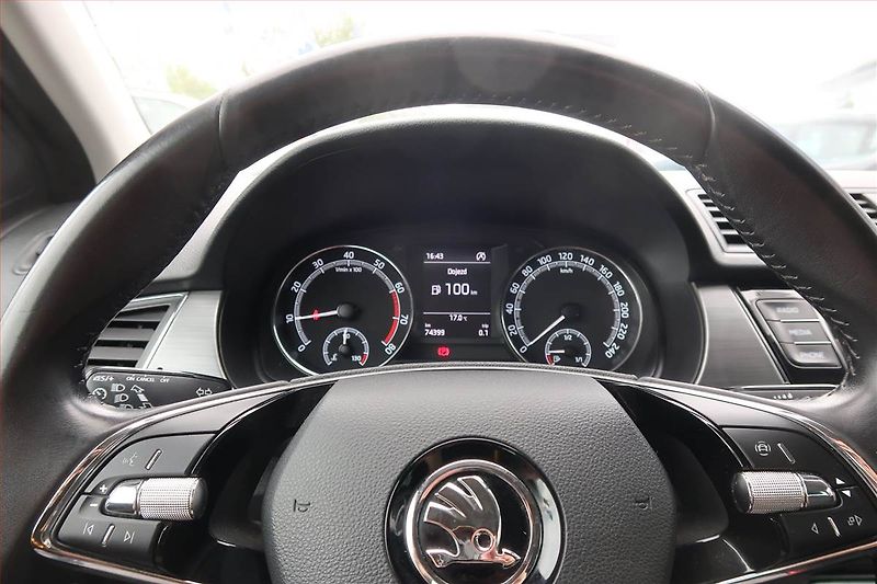 Škoda Fabia (2021) Style Plus 1.0 TSI, Serv.kniha - fotka 15 z 16