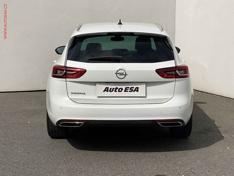 Opel Insignia (2021) 2.0 CDTi, 1.maj,ČR, AC, LED - fotka 5 z 19