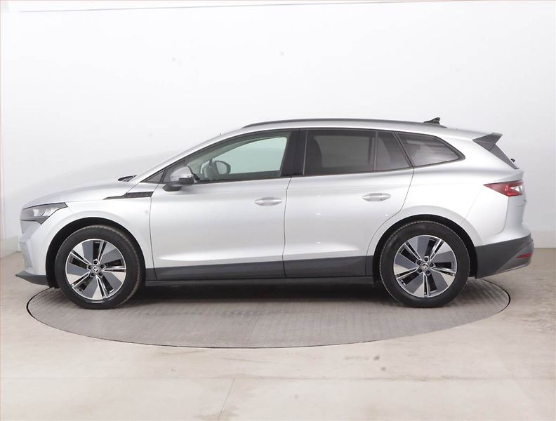 Škoda Enyaq (2021) 60 (62 kWh), SoH 93% - fotka 3 z 18