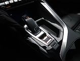 Peugeot 3008 (2017) Allure 1.6 THP, Automat - náhled 13