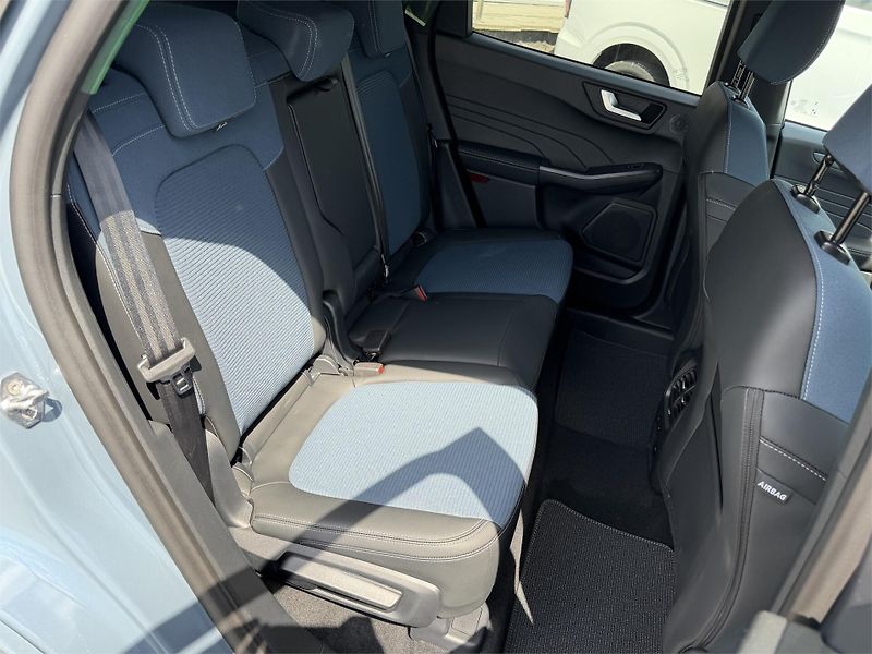 Ford Kuga Bluecruise Edition, 5dveřová, - fotka 10 z 21