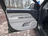 Jeep Compass (2007) 2.0 CRDi, 4x4 - náhled 8