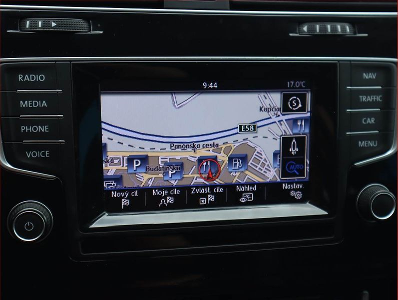 Volkswagen Golf (2014) Comfortline 1.2 TSI, Navi - fotka 13 z 20