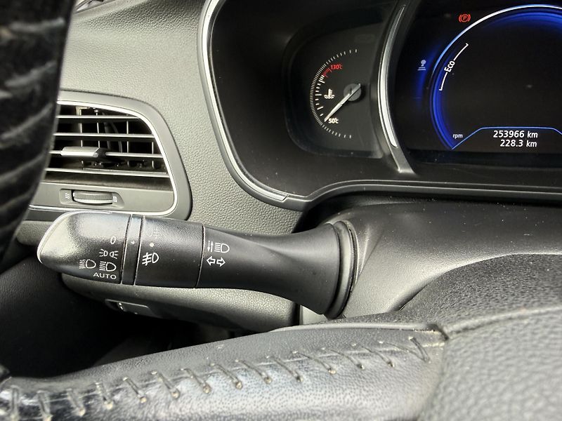 Renault Mégane 1.5 DCI 81kW - fotka 23 z 36