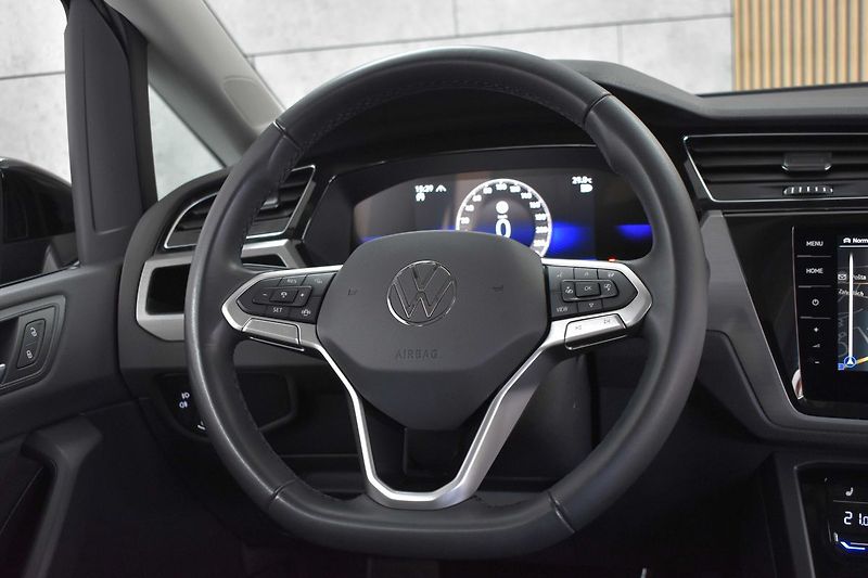 Volkswagen Touran 2.0TDI DSG*TAŽNÉ*7.MÍST*ČR 1.M - fotka 20 z 48