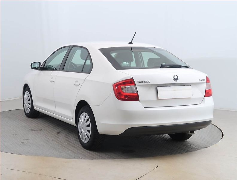 Škoda Rapid (2016) Ambition 1.4 TDI, Serv.kniha - fotka 4 z 14