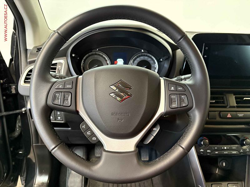 Suzuki S-Cross (2023) 1.4, 1.maj,ČR, servis.kniha - fotka 15 z 15