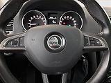 Škoda Yeti (2016) 2.0 TDI, 4X4, Automat, Navi - náhled 17