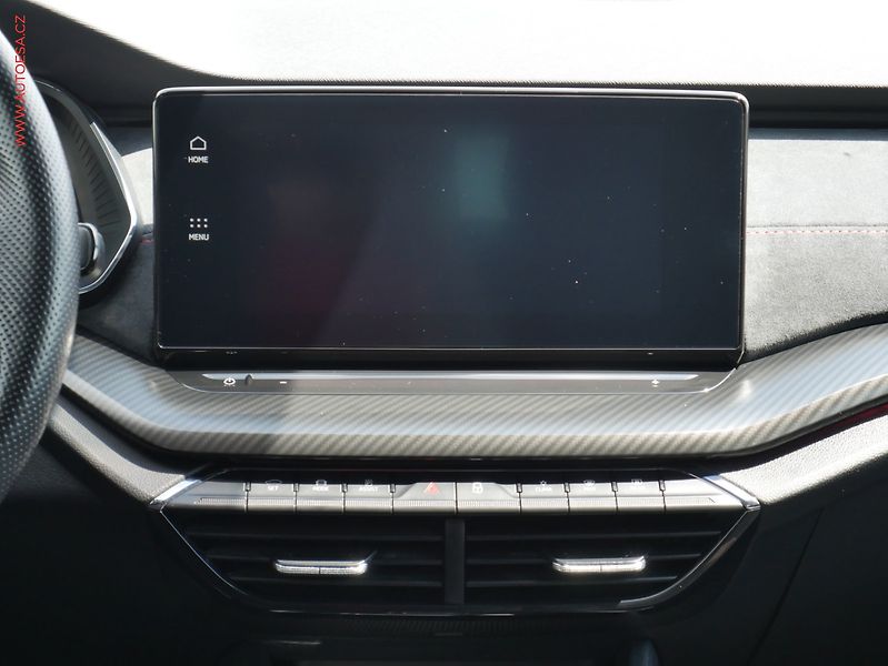 Škoda Octavia (2021) 2.0TDi 4x4, ČR, RS, DSG, LED - fotka 11 z 25