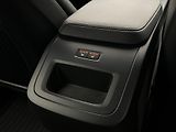 Volvo XC60 B4 AWD DARK PLUS CZ 1. maj. - náhled 21