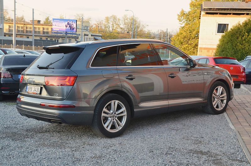 Audi Q7 (2016) 3.0TDi Q S-Line 1.MAJ./ VÝBAVA - fotka 6 z 51