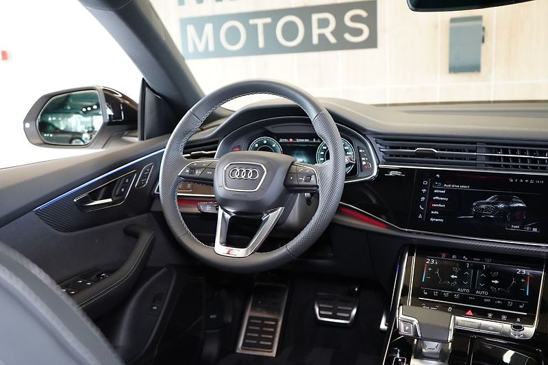 Audi Q8 TDI quattro 210 kW, S line - fotka 49 z 50