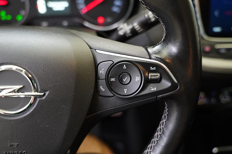 Opel Grandland X - fotka 16 z 27