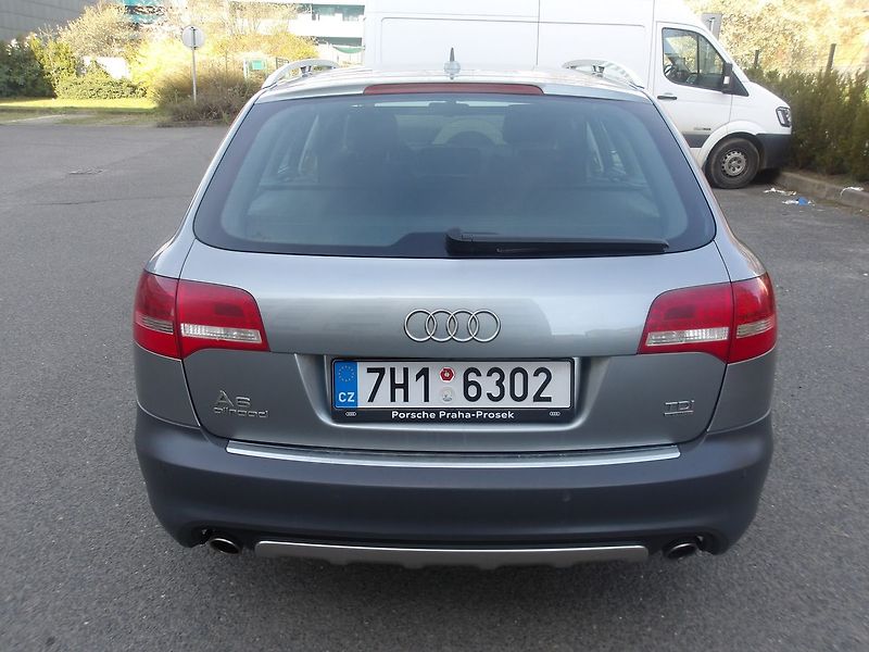 Audi A6 Allroad 3,0TDi 4x4 ČR ! 1.MAJITEL !!! - fotka 10 z 34