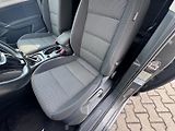Volkswagen Touran (2016) 7X 2,0 TDI 110 KW 2 MAJ TAŽNÉ - náhled 21