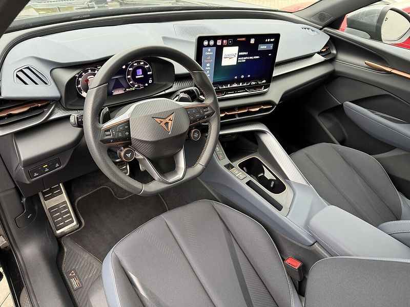 Cupra Terramar DSG 4WD 2,0 TSi 150 kW - fotka 6 z 24
