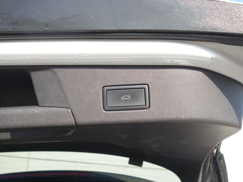 Volkswagen ID.4 (2020) MAX, IQ Lights, Tep.čerp. - fotka 7 z 30