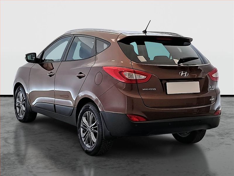 Hyundai ix35 (2014) 2.0 CRDi, 4X4, Automat - fotka 4 z 22