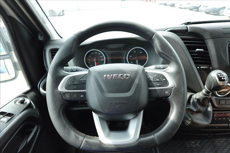 Iveco Daily 3,0 HPT  35S18 PLACHTA SPANÍ - fotka 15 z 31