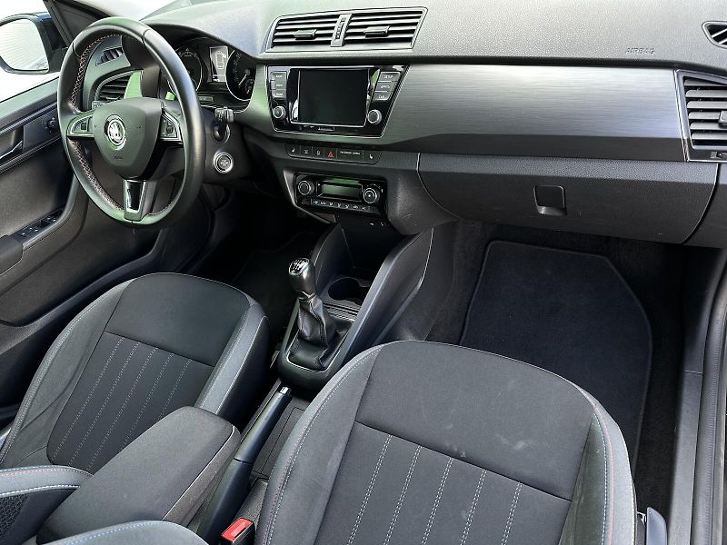 Škoda Fabia 1.0TSi Style PLUS 110PS KAMERA - fotka 36 z 38
