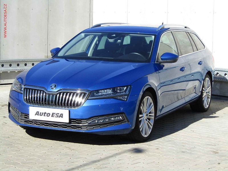Škoda Superb (2022) 2.0 TDi 4x4, ČR, Style, DSG - fotka 3 z 26