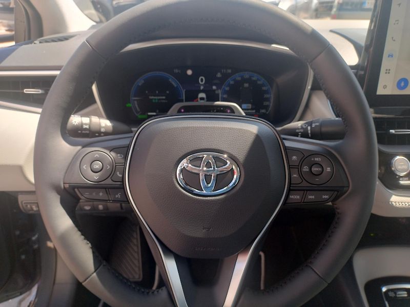 Toyota Corolla (2026) SD 1.8 FHEV Comfort TECH - fotka 12 z 15