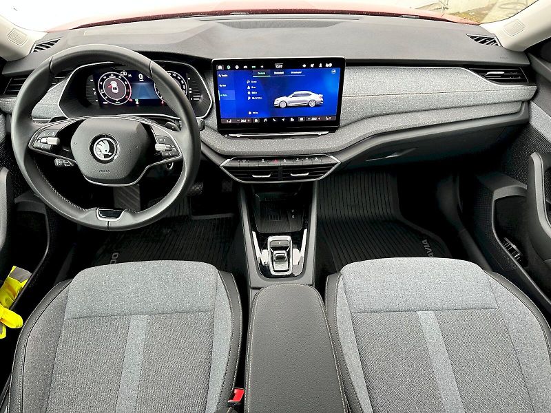 Škoda Octavia (2024) 1.5 TSI 110kW MHEV Top Selecti - fotka 5 z 23