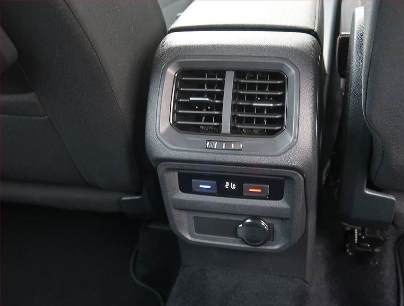 Volkswagen Tiguan Allspace (2021) Highline 2.0 TDI - fotka 23 z 24