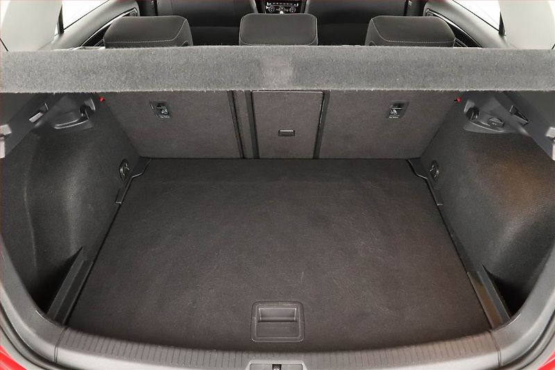 Volkswagen Golf (2019) 1.5 TSI, Automat, Tempomat - fotka 11 z 14