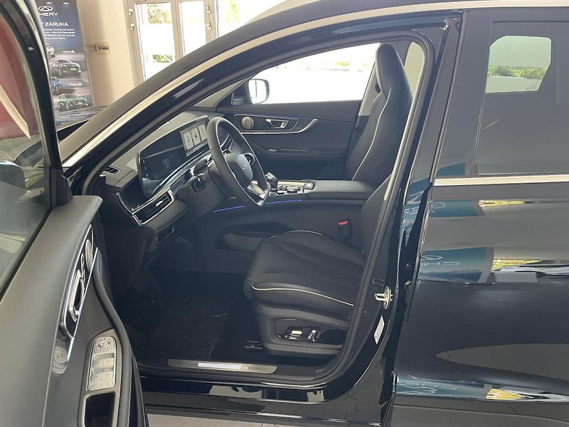Chery Tiggo 7 (2026) 1,6T ICE Unique AWD - fotka 9 z 52