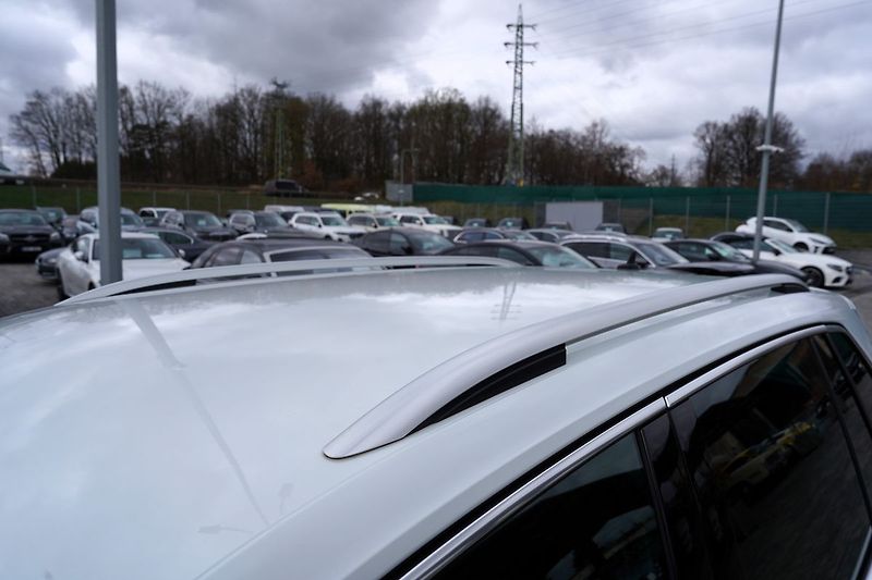 Volkswagen Tiguan 2.0 TSI 4Motion/DSG/R-line/ČR - fotka 16 z 54