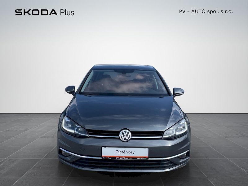 Volkswagen Golf (2018) 1.4 TSI 92 kW Maraton Edition - fotka 4 z 35