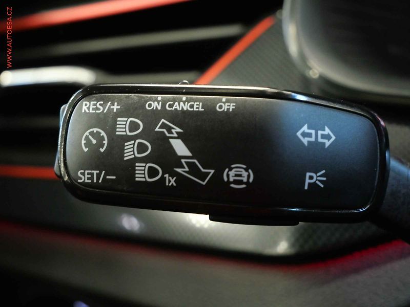 Škoda Scala (2022) 1.5 TSi, 2.maj,ČR, Monte - fotka 15 z 24