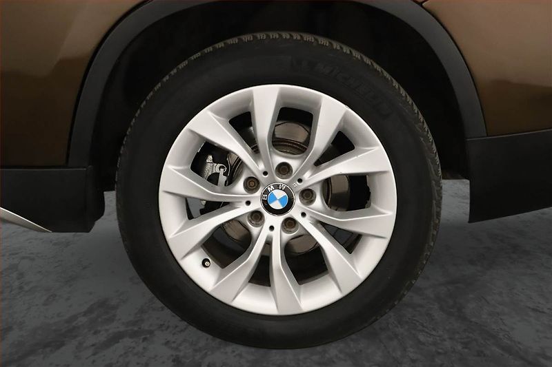 BMW X1 (2010) xDrive20d, 4X4, Automat, Kůže - fotka 10 z 14