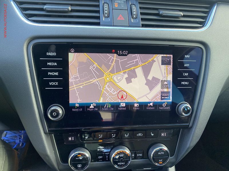 Škoda Octavia (2018) 2.0 TDi 4x4, 1.maj,ČR, Style - fotka 11 z 19
