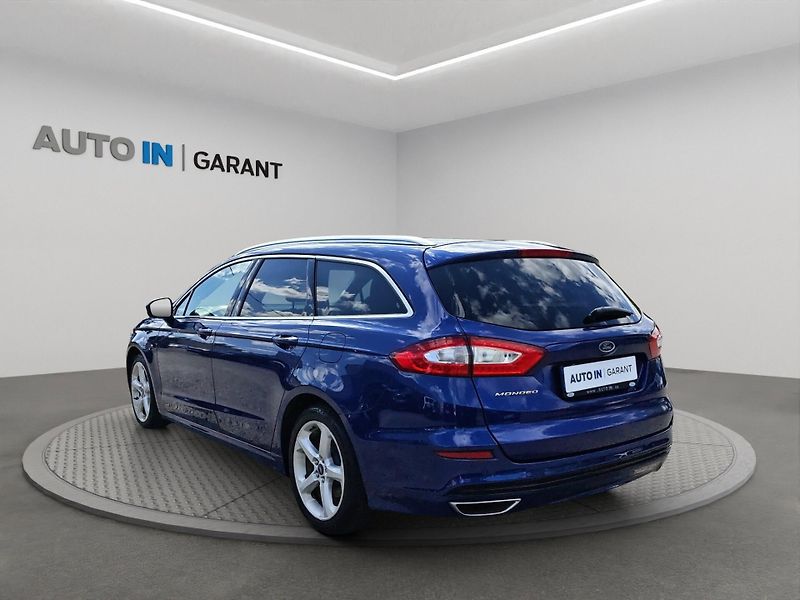 Ford Mondeo (2017) Titanium , 4x4 . čr, - fotka 7 z 13