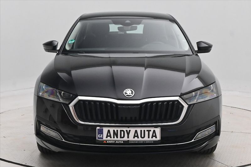Škoda Octavia 2,0 TDI 110kW DSG Style Záruka - fotka 2 z 31