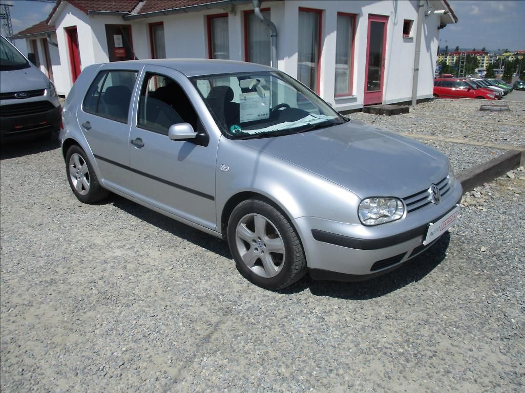 Volkswagen Golf 1,9 TDi,96kW,digiklima,servis,