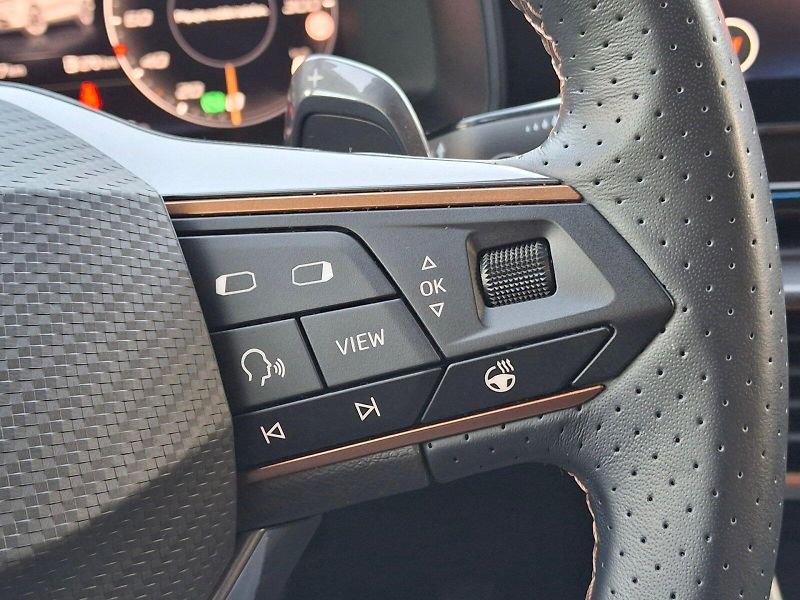 Cupra Formentor (2023) DSG 1,5TSi 110kW - fotka 18 z 35