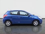 Hyundai i20 (2009) 1.4, Tažné, pěkný stav - náhled 6